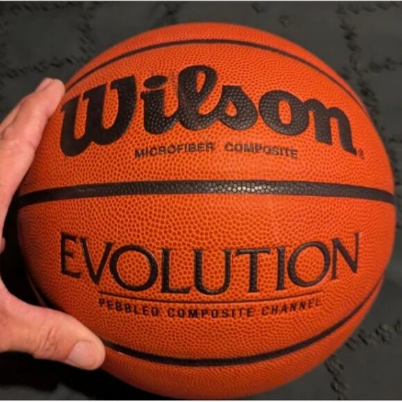 Wilson Evolution Microfiber Mens Basketball - Picture 1 of 3